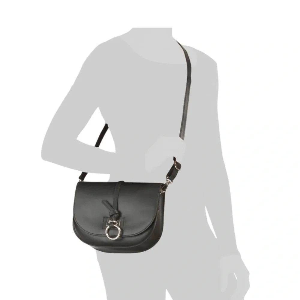 Tano Made in Italy Leather Crossbody - Picture 12 of 12